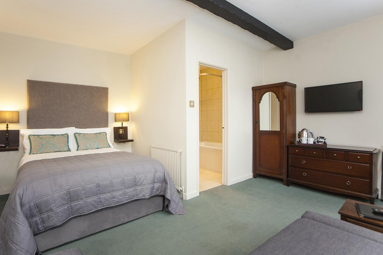 Hotel The Conigre Melksham Esterno foto