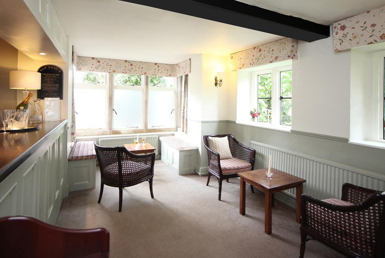 Hotel The Conigre Melksham Esterno foto